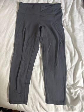 Grey Prana Capri Leggings